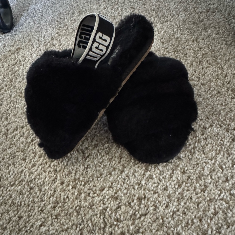 UGG Fluff Yeah Toddler 9 Slippers Black Girls Kids Slingback Sandals Shoes